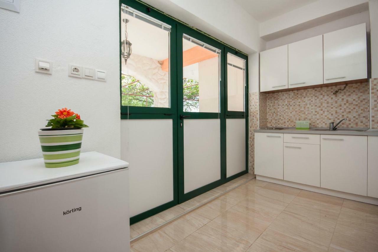 Rooms Katarina Lozovac Exterior foto